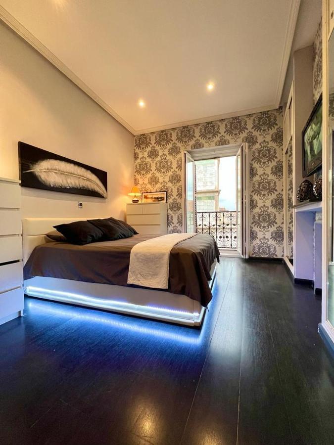Apartamento En Centro De Madrid Luaran gambar