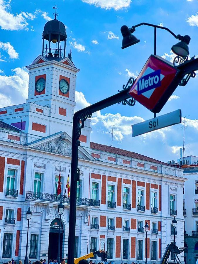 Apartamento En Centro De Madrid Luaran gambar
